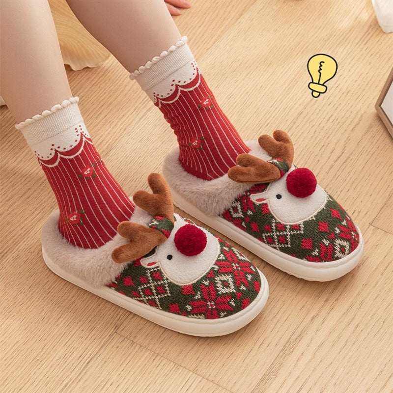 Festive Comfort – Cozy Reindeer Slippers