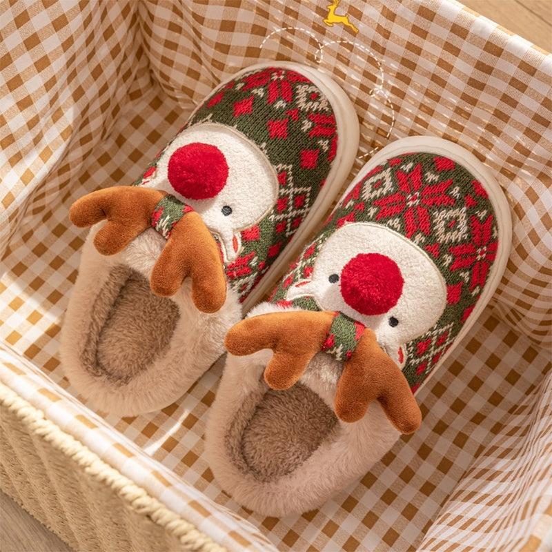Festive Comfort – Cozy Reindeer Slippers