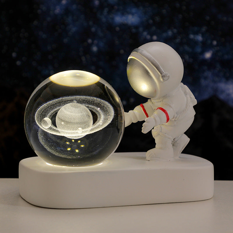 Cosmic Dreams Light Up – Astronaut Lamp
